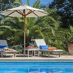 Villa Punxa Dalt - Traditional With Heatable Pool