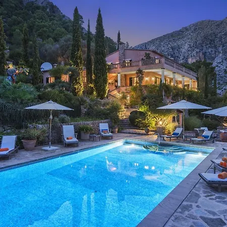 Villa Punxa Dalt - Traditional With Heatable Pool Pollença