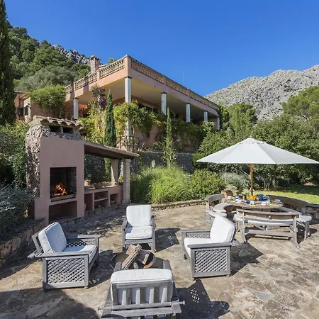 Punxa Dalt - Traditional With Heatable Pool *