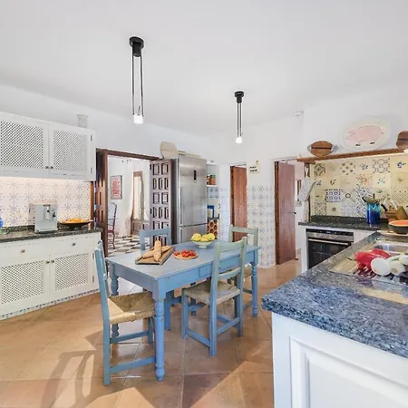 Punxa Dalt - Traditional With Heatable Pool וילה *