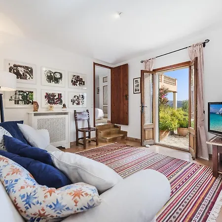 Punxa Dalt - Traditional With Heatable Pool Vila *