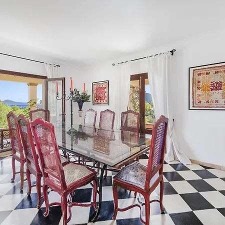 Punxa Dalt - Traditional With Heatable Pool וילה