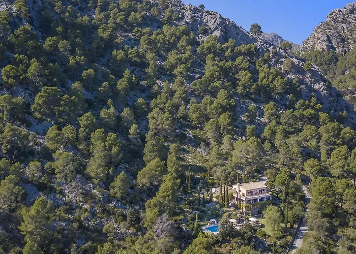 Punxa Dalt - Traditional With Heatable Pool *