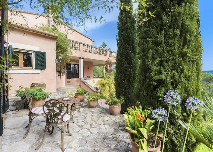 Villa Punxa Dalt - Traditional With Heatable Pool Pollença